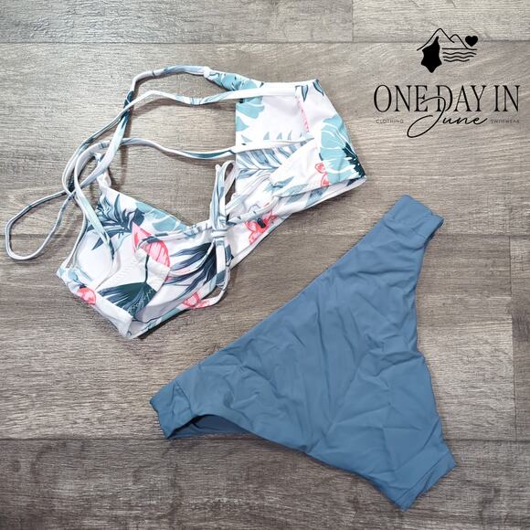 CharmLeaks Lace Up Back Floral Bikini Swimsuit Size S - Picture 6 of 6